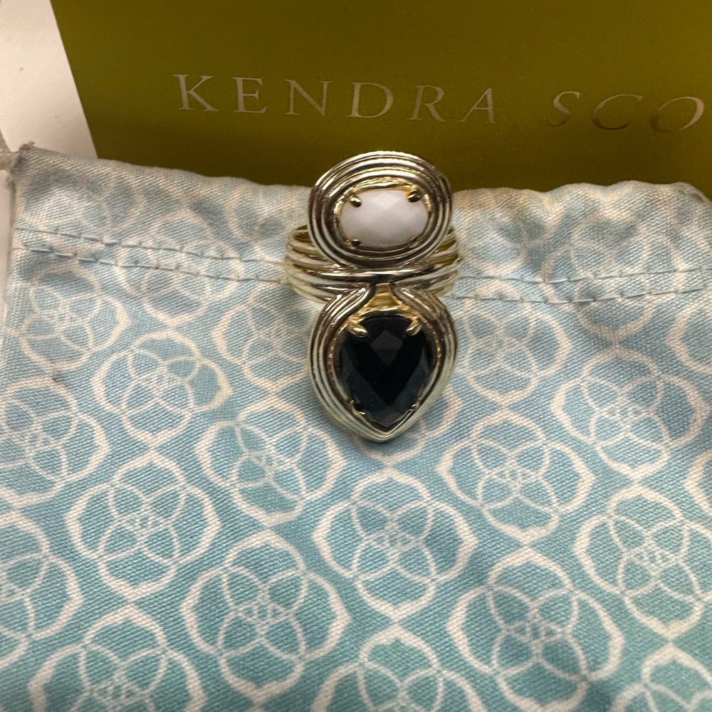 Kendra Scott vintage ring-Yira